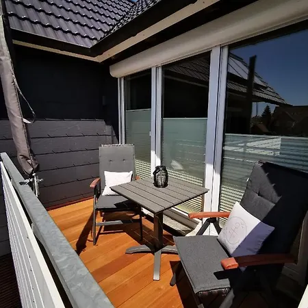 Inselhaus Apartment *