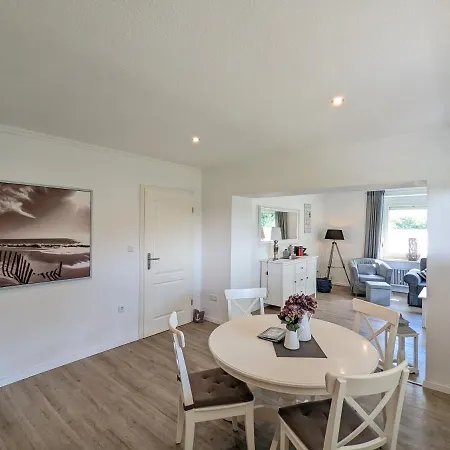 Inselhaus Apartment *